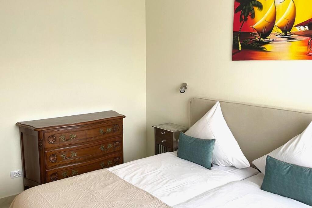 Luxurioese Duplex Ferienwohnung In Sehr Ruhiger Wohnanlage Mit Meerblick Palm-mar Buitenkant foto