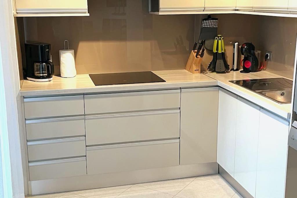 Luxurioese Duplex Ferienwohnung In Sehr Ruhiger Wohnanlage Mit Meerblick Palm-mar Buitenkant foto