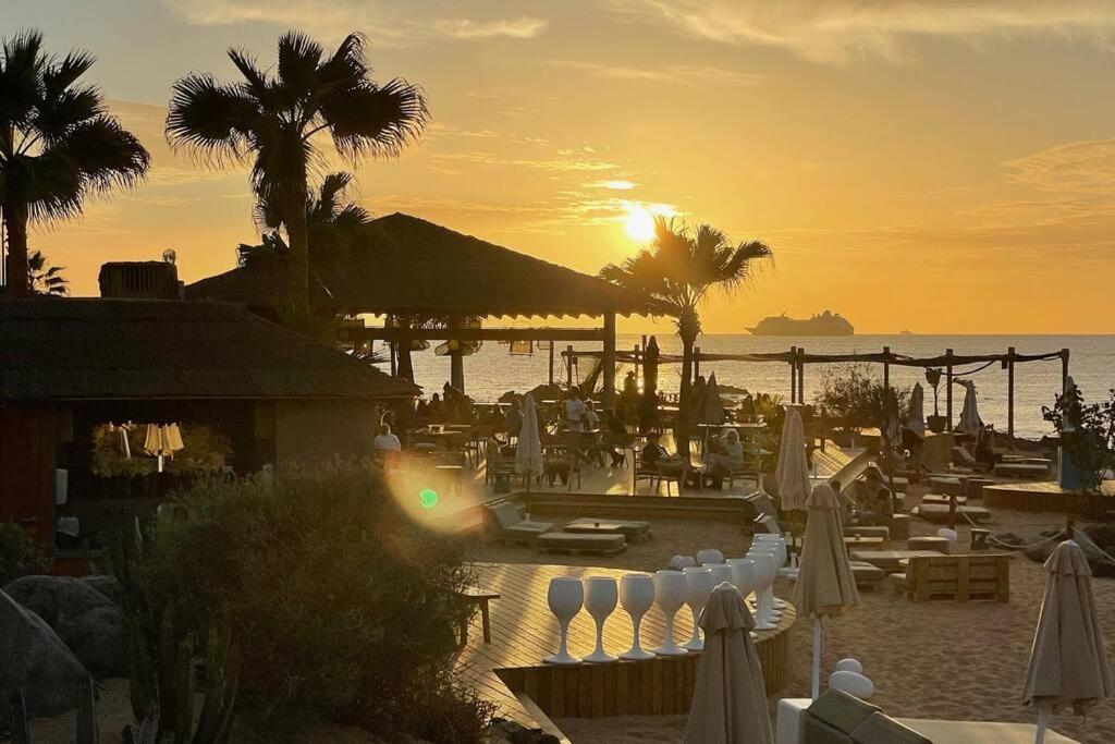 Luxurioese Duplex Ferienwohnung In Sehr Ruhiger Wohnanlage Mit Meerblick Palm-mar Buitenkant foto