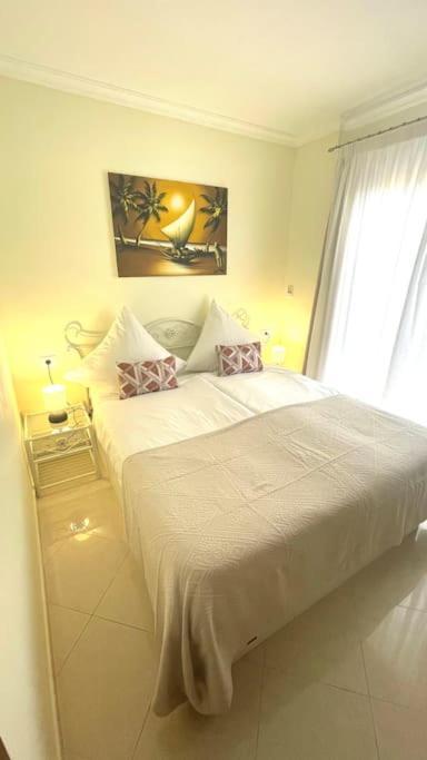 Luxurioese Duplex Ferienwohnung In Sehr Ruhiger Wohnanlage Mit Meerblick Palm-mar Buitenkant foto