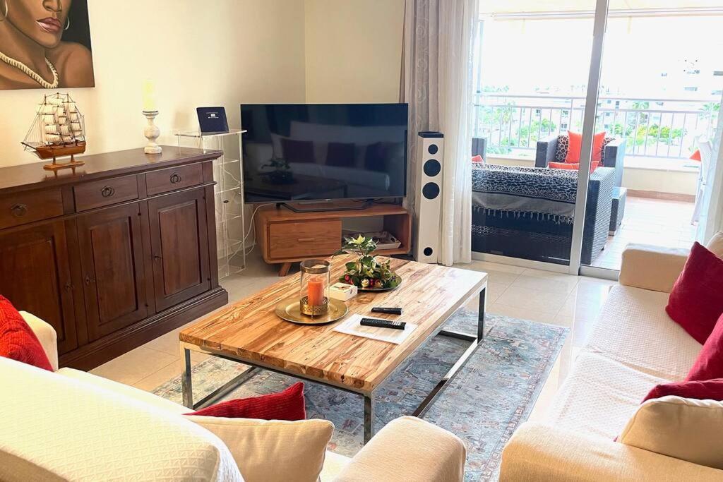 Luxurioese Duplex Ferienwohnung In Sehr Ruhiger Wohnanlage Mit Meerblick Palm-mar Buitenkant foto