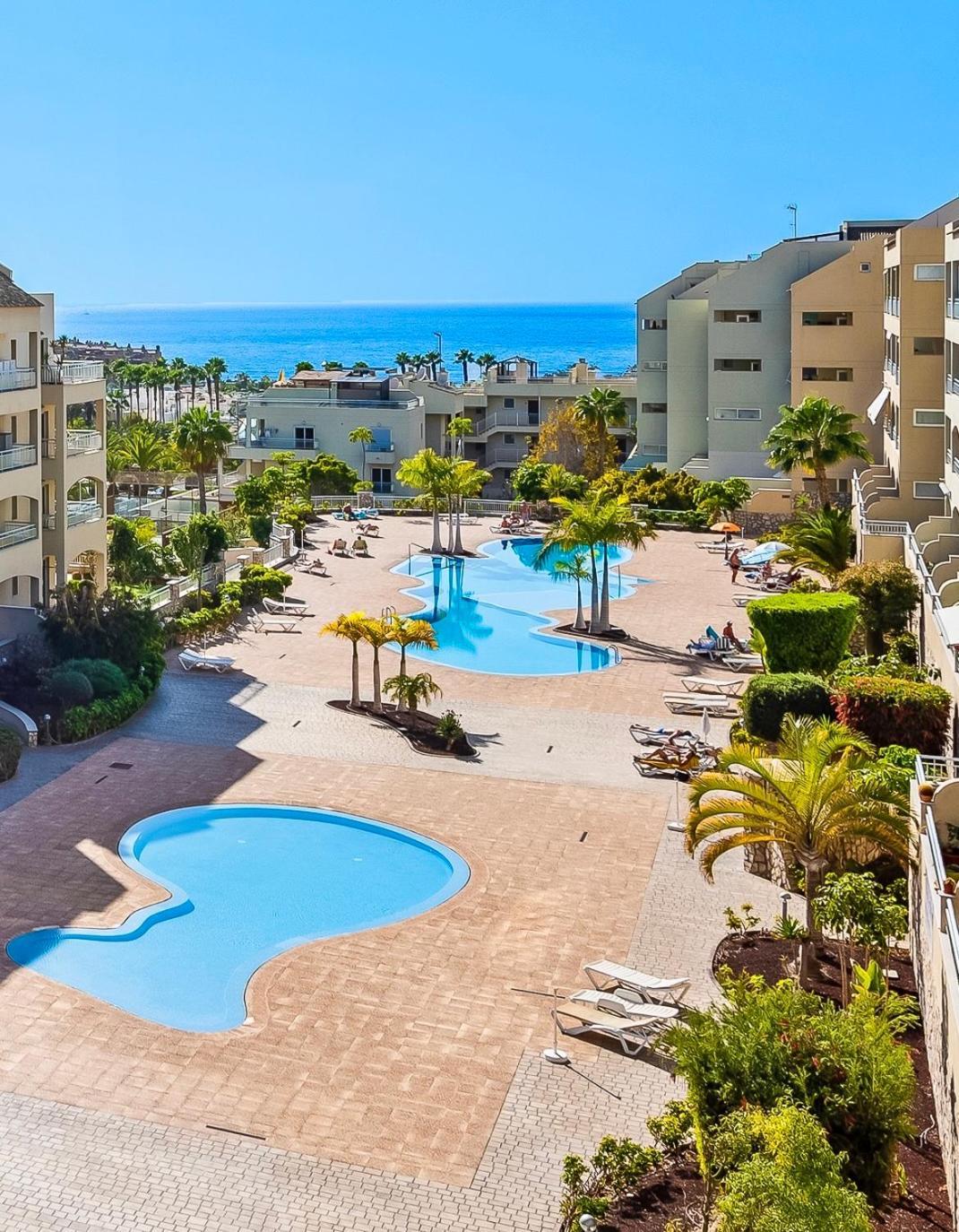 Luxurioese Duplex Ferienwohnung In Sehr Ruhiger Wohnanlage Mit Meerblick Palm-mar Buitenkant foto